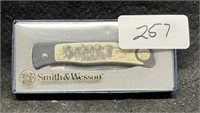 SMITH & WESSON BUFFALO COLLECTOR KNIFE