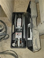 Hydraulic floor jack 4500 pound