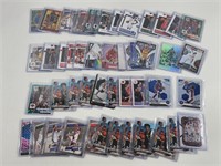 ASSORTED LOT OF MODERN BASKETBALL CARDS