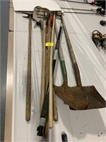GROUP OF LONG HANDLE TOOLS