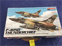 Monogram F-1050 Thunderchief Model Kit