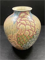 Asian Tobacco Leaf Style Vase