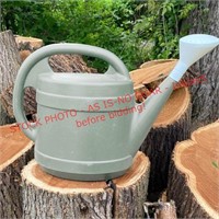 HC Co. 2Gal watering can