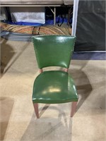 Vtg Green leather chair****