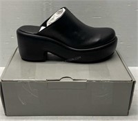 Sz 9.5 Ladies Everlane Sandals - NEW