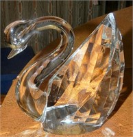 Vintage Faceted Crystal Art Glass Swan