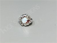 925 silver ring w/opal stone  size 8.5