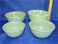 4 Piece Jadeite Fireking Swirl Nesting Bowl Set