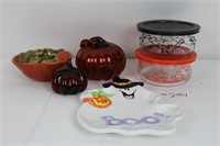 2 glass Pyrex bowls with lids and pumpkin bowls