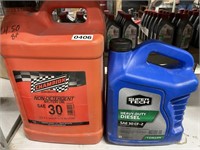 Lot (1) Full (1) Partial SAE 30 Motor Oil