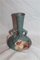 Roseville Magnolia Pottery 179-7"