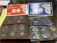 2004 UC Coin Sets Philadelphia & Denver