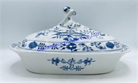 Meissen Porcelain of Germany Blue Onion #358 Oval