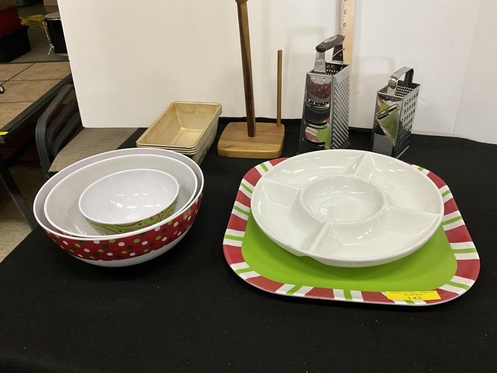 Bowls, platter, chip & dip tray, grater