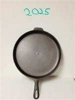 Wagner Ware Cast Iron Skillet Griddle