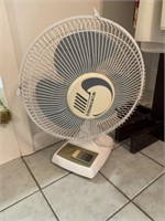 13" Pedestal Fan