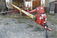 Westfield MK100-61 PTO Auger with Swing Auger