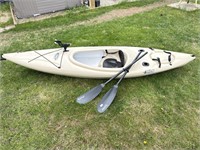 10’ Pelican Kayak w/ fishing pole holder & paddles