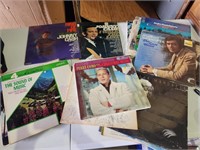 Box of Vinyl LP's / Johnny Cash