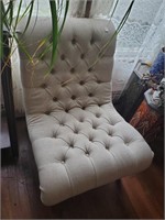 Studio Tufted Chair