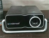Wonderwall Projector, Powers On