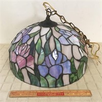 BEAUTIFUL STAINED GLASS/ TIFFANY STYLE LIGHTING