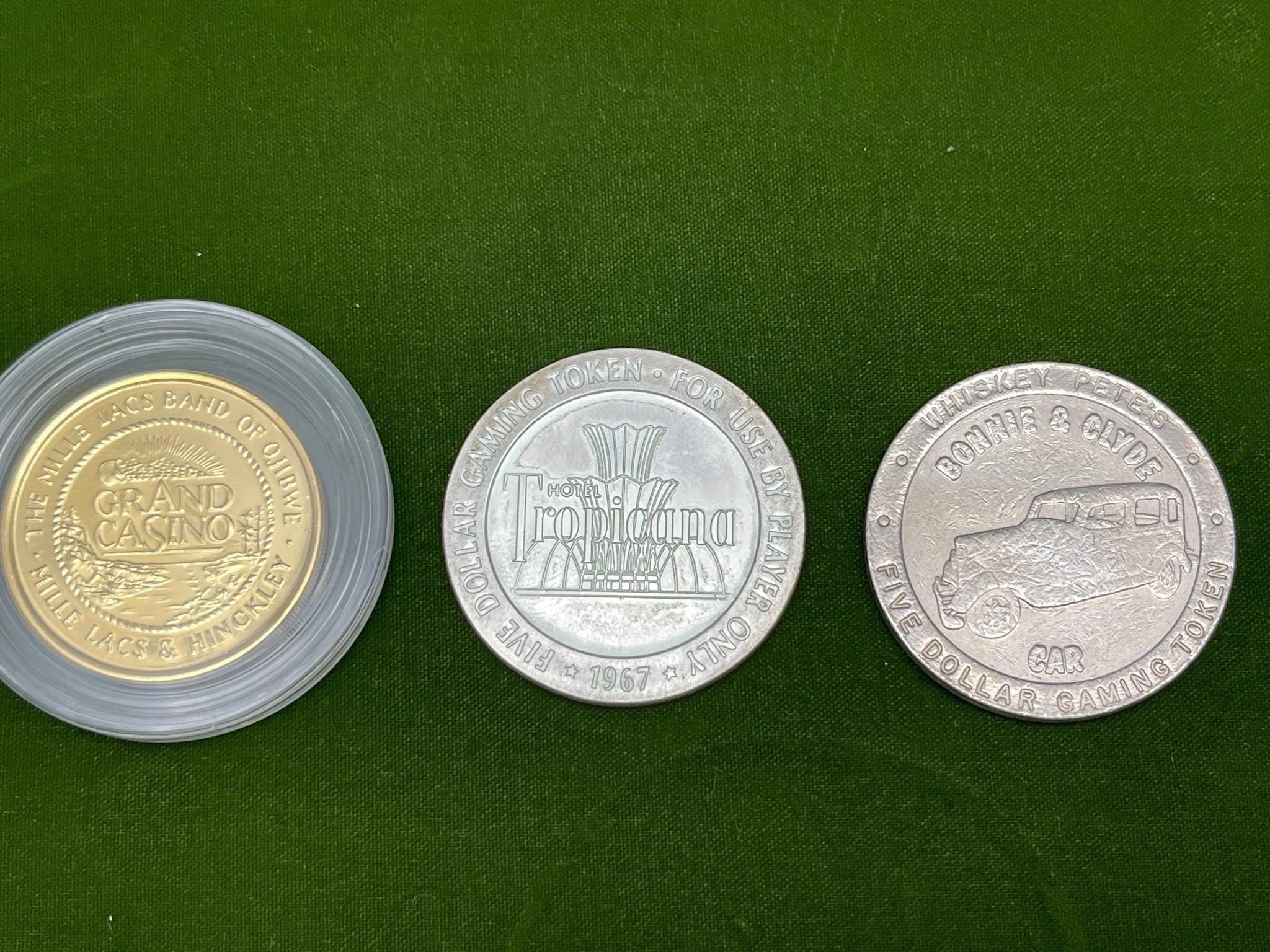 TROPICANA WHISKEY PETES GAMING TOKENS