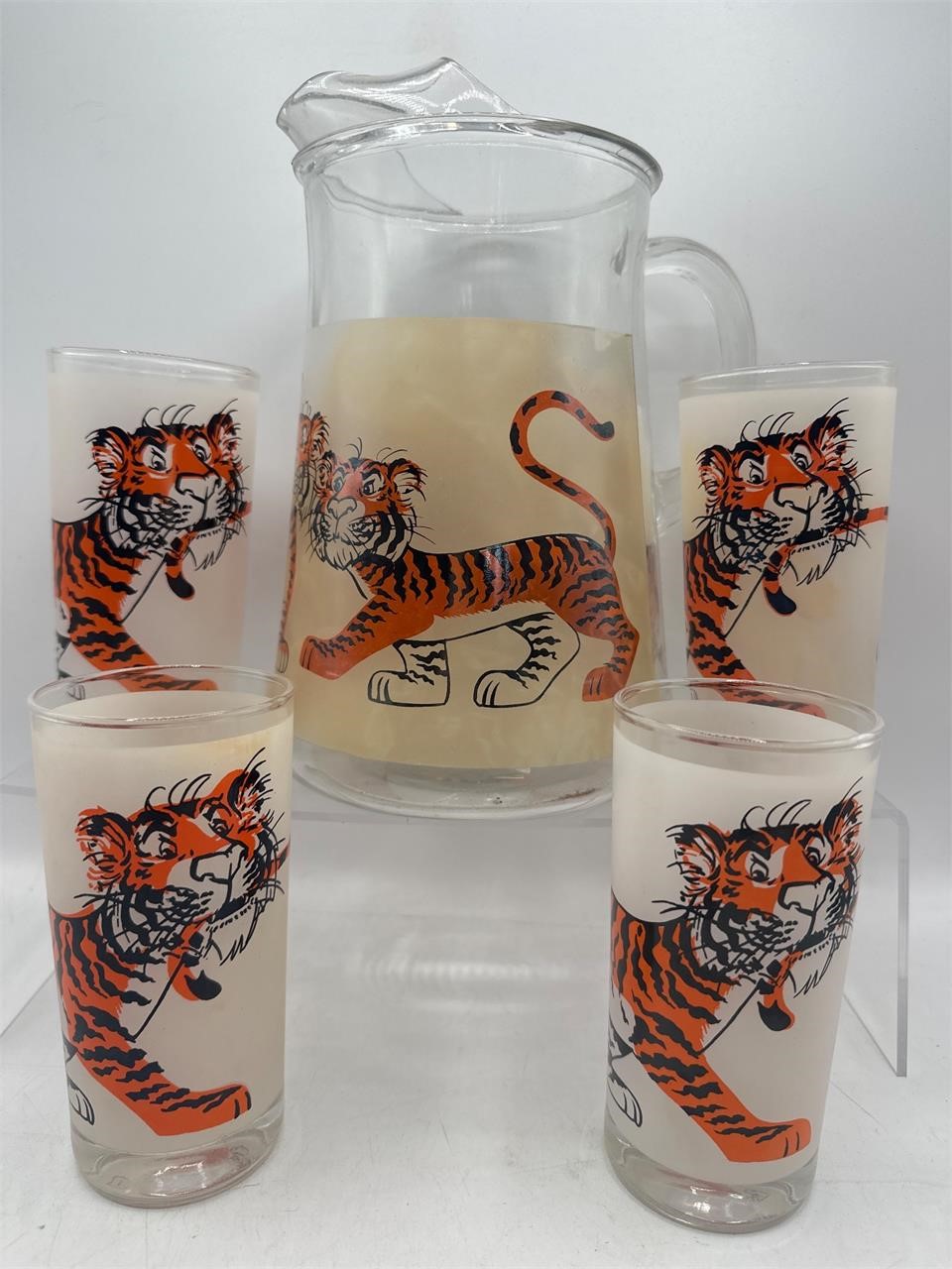 Vintage tiger pitcher & glass tumblers