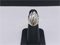 STERLING SILVER SHELL SHAPED RING