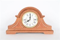 Vintage Bulova Mantle Clock - Battery Powered