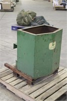 John Deere Weight Box 22"x21"x30"