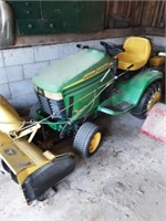 JD 235 lawn tractor w/ 480 convertible mower deck