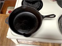 Wagner Cast Iron Chicken Fryer Skillet 1402B