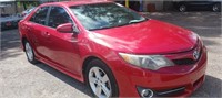 2012 Toyota Camry L runs/moves