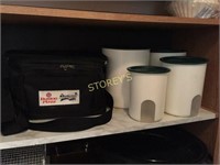 4 Plastic Canisters & Lunch Bag