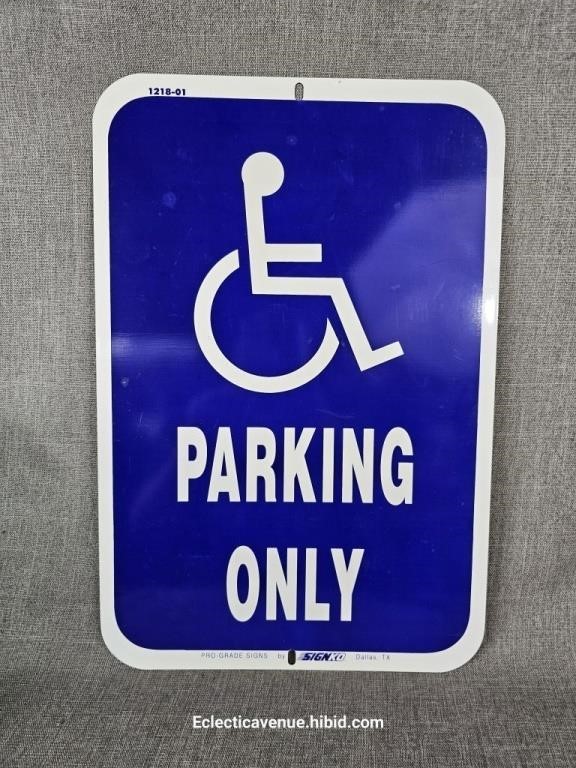 Signco Dallas Handicap Parking Sign Metal