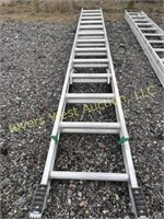 Warner extendable ladder 24'