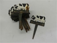 17 METAL COW STAKES