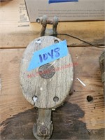 Wood Pulley (shop)