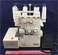 Brother 920D Serger Sewing Machine