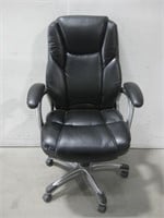 27"x 22"x 46" Rolling Office Chair