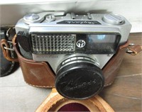 Mansfield Skylark Camera w/ Case