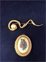 Vintage Avon Locket & Pin