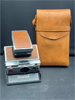 Vintage Polaroid Sx-70 Land Camera And Case