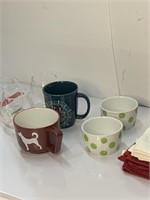 Flat of Assorted Drinking Cups