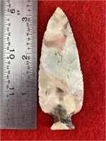 Benton    Indian Artifact Arrowhead