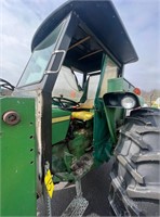 John Deere 2630 utility tractor w/ great rubber,