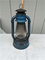 Vintage Dietz #2 Blizzard Lantern