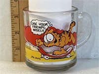 Garfield McDonald’s collectible glass