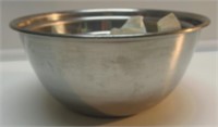 (5) PC. STAINLESS STEEL NESTING MIXING BOWL SET.
